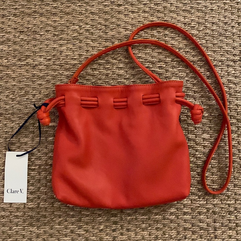 Clare V Petit Henri in Poppy